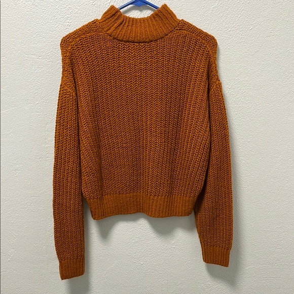 H&M Chunky Knit Orange Sweater - Picture 2 of 4